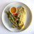 Omelette relleno de espinacas