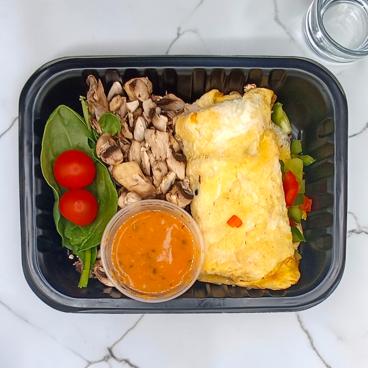 Omelette relleno de pimientos