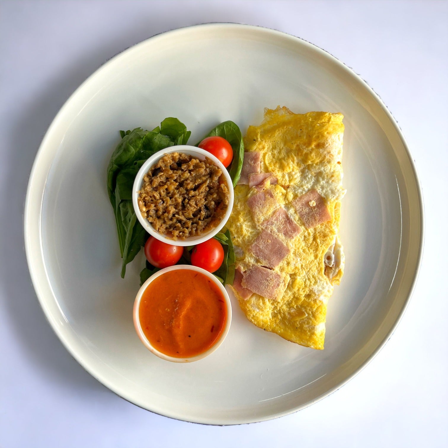 Tortilla de huevo con jamón