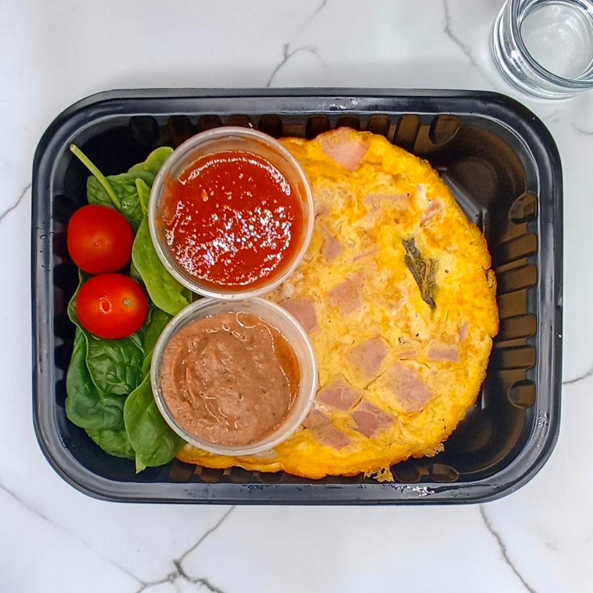 Tortilla de huevo con jamón