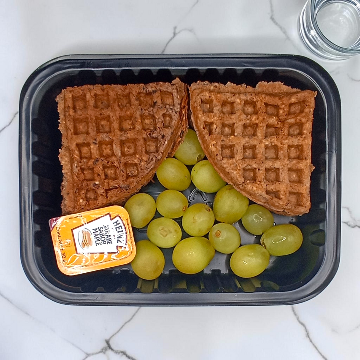 Waffles de Chocolate con Proteína