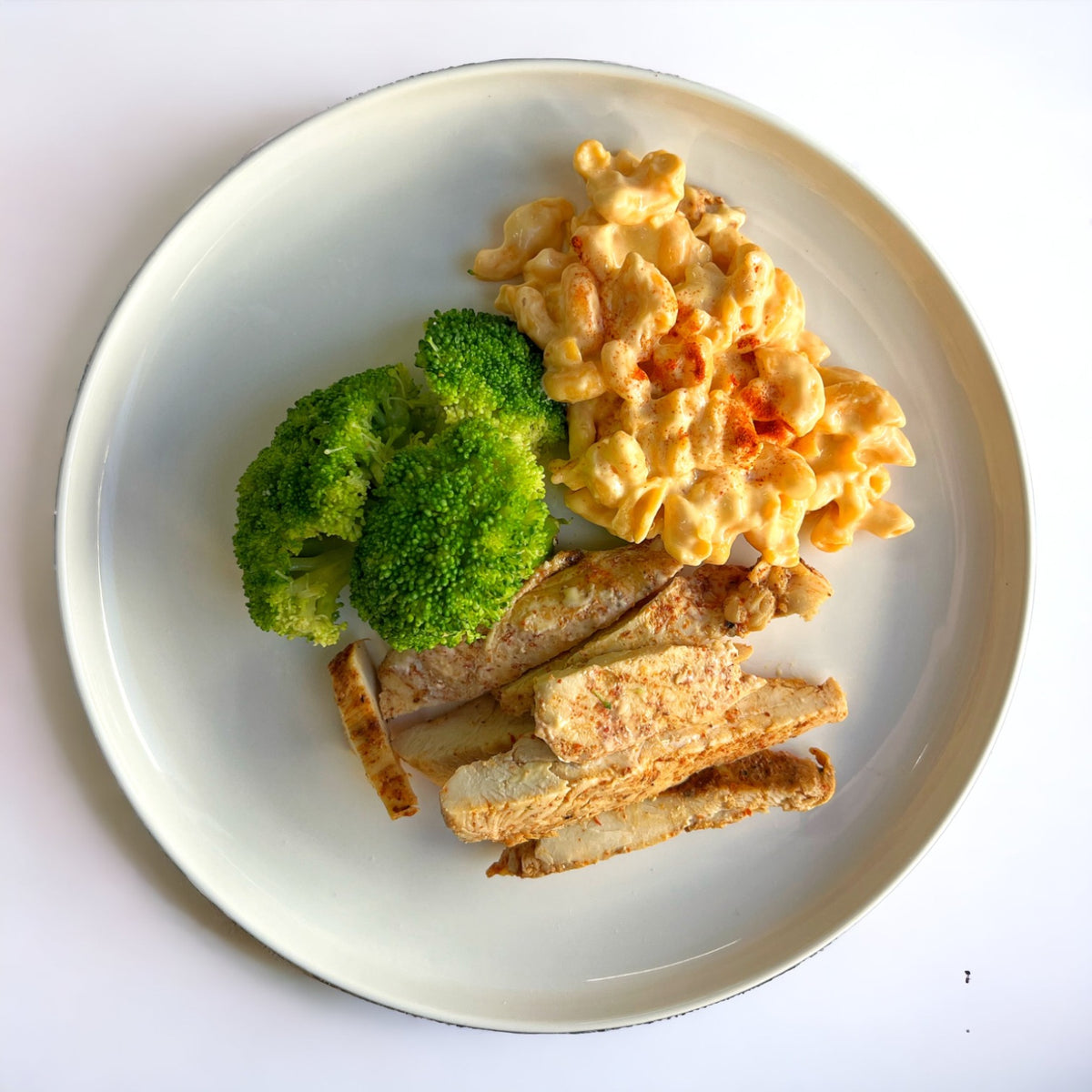 Pollo cajun y mac &amp; cheese