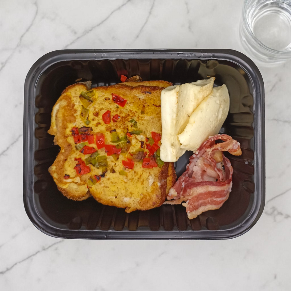 Tostada de Pimientos y Tocino