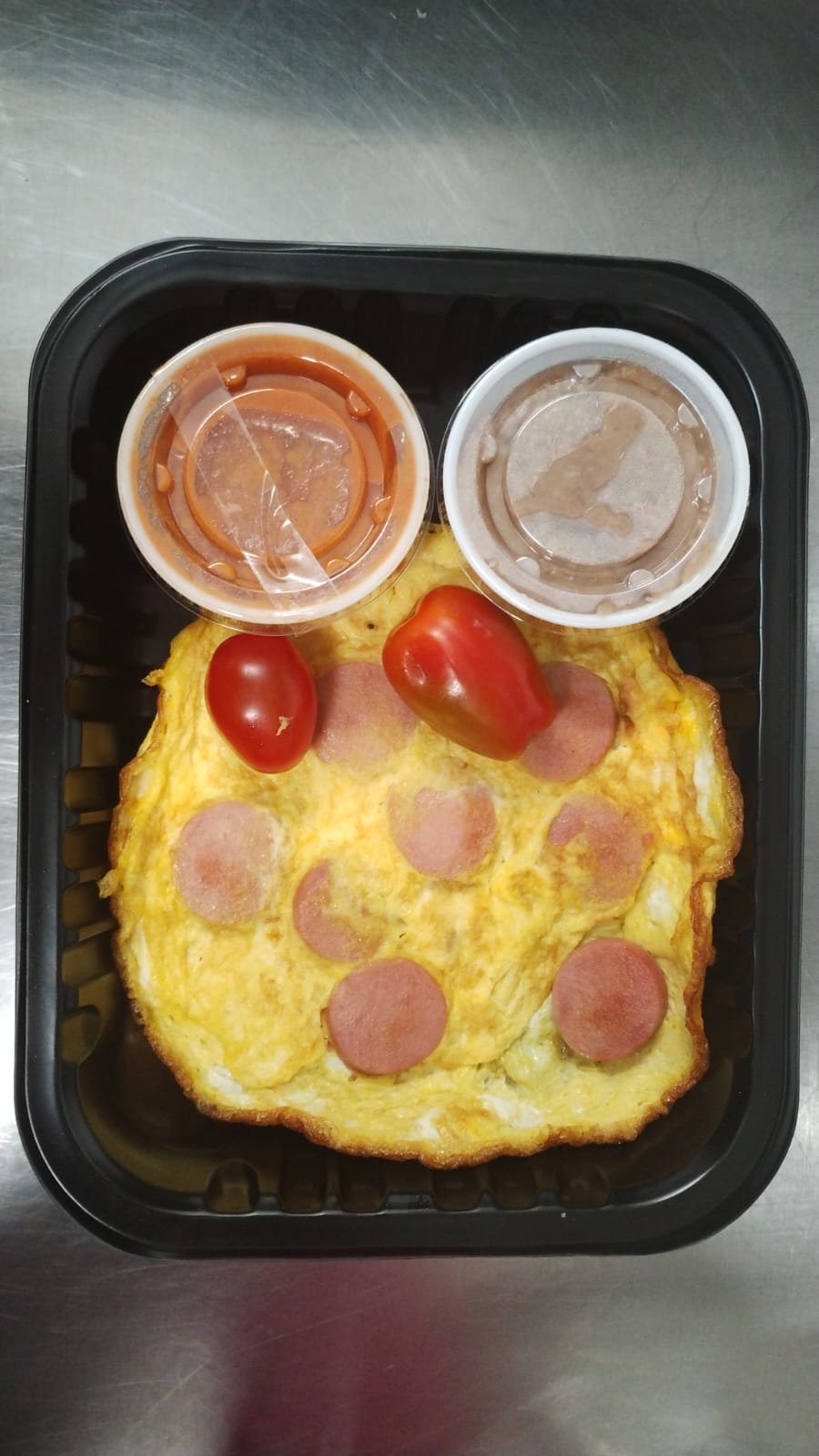 Tortilla de huevo con salchicha